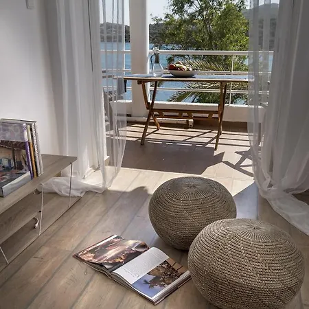 Sounio, Modern Beach Artemis Aparthotel